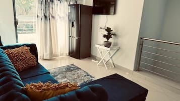 Neljän hengen perhehuone | Oleskelualue