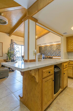 Condo, 1 habitación | Interior