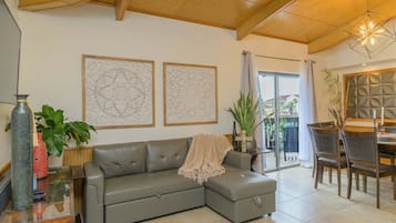 Condo, 1 Bedroom | Living area