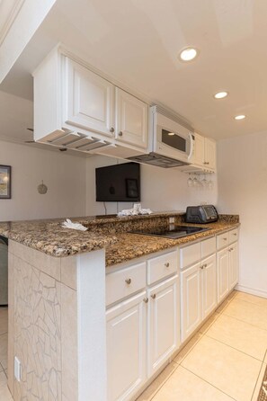 Condo, 1 Bedroom | Private kitchen | Fridge, oven, coffee/tea maker - Tiki 240 - Beachfront Ocean View Condo Sleeps 5 1 Bedroom Condo (South Padre Island)