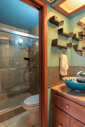 Condo, 1 habitación | Baño | Toallas 