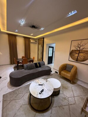 Living area - Muzah Homes - Port Harcourt (Port Harcourt)
