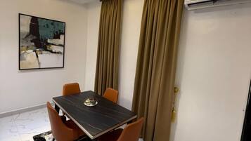 Standaard appartement | Dineren
