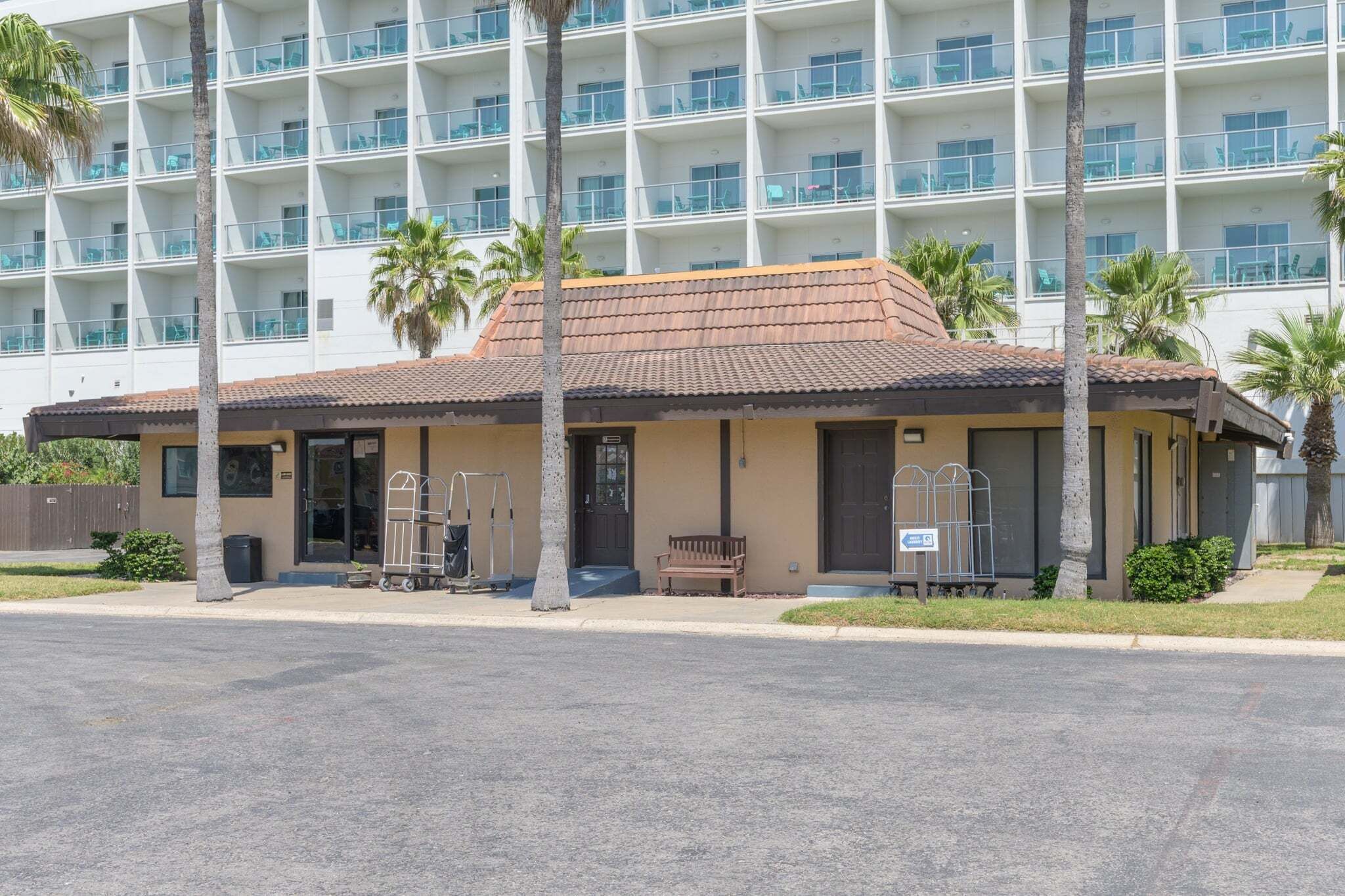 Condo, 2 Bedrooms | Exterior