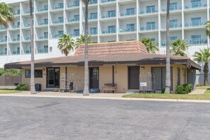Condo, 2 Bedrooms | Exterior - Tiki 148 - Spacious 2br Beach Condo W/ Pools 2 Bedroom Condo (South Padre Island)