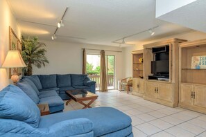 Condo, 3 Bedrooms | Living area - Tiki 119 - 3br Beach Condo For Families & Groups 3 Bedroom Condo (South Padre Island)