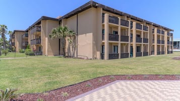 Condo, 1 Bedroom | Exterior