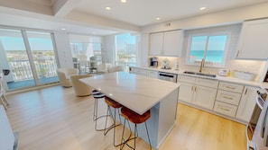 Condo, 3 Bedrooms | Private kitchen | Fridge, oven, coffee/tea maker, toaster - Shoreline Towers 3101 3 Bedroom Condo (Destin)