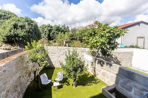 Studio | 1 bedroom - Guesth4u Heroismo Garden Delight (Porto)