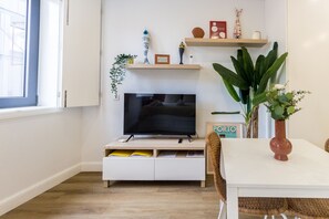 Room - Guest H4U - Heroismo 2F (Porto)