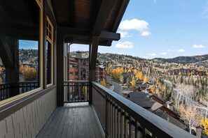 Condo, 4 Bedrooms | Property grounds - Ski-in/ski-out 4br Deer Valley Retreat 4 Bedroom Condo (Park City)