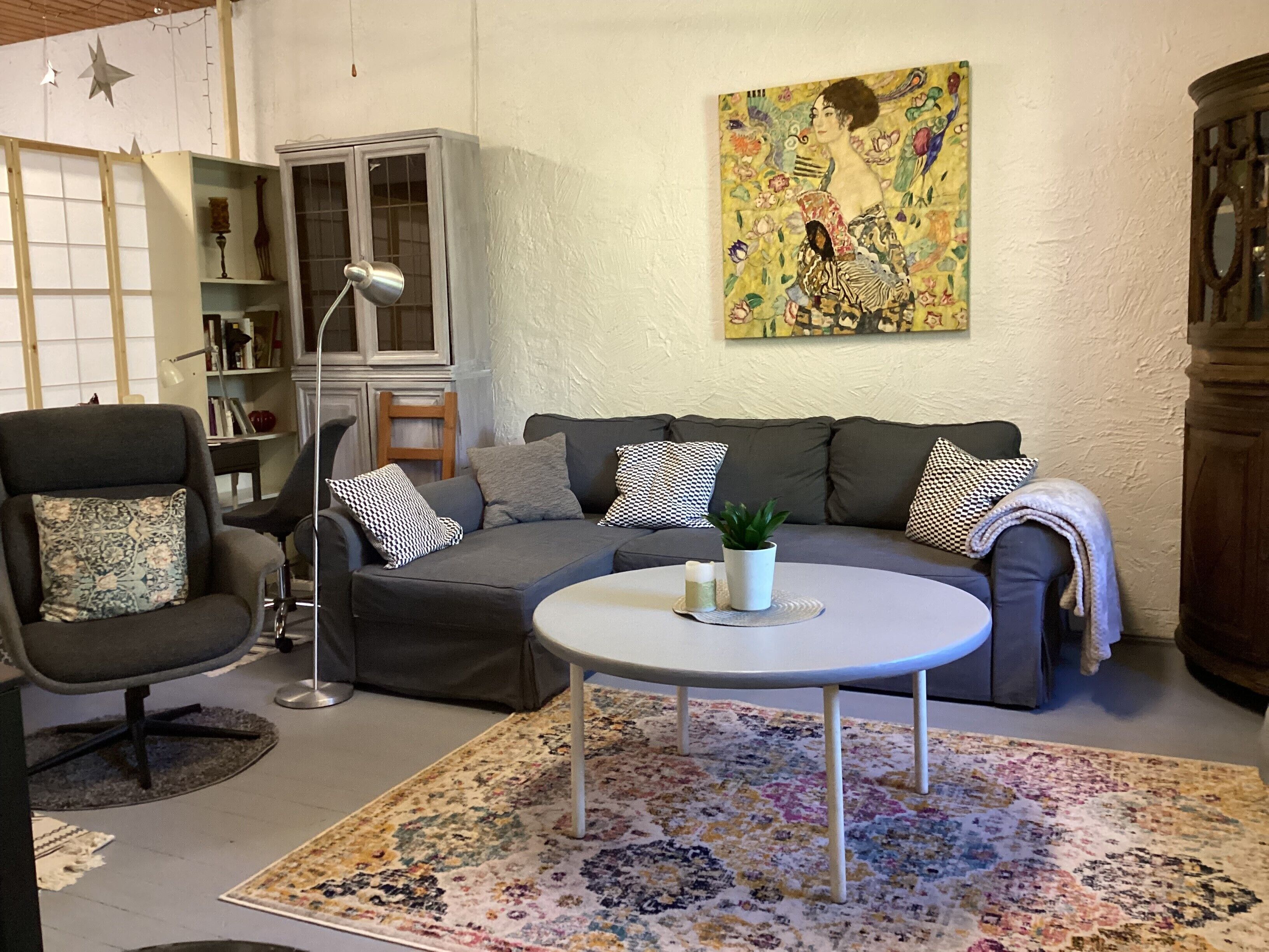 Télévision, cheminée