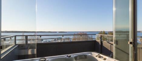 Baignoire à remous extérieure