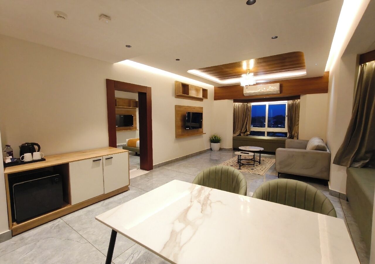 Royal Double Room | Living area