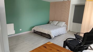 Strygejern/strygebræt, Wi-Fi, sengetøj