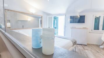 Deluxe Suite, Sea View