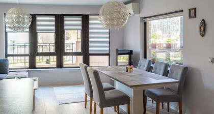 Cozy 2-bedroom condo in Briz Varna minutes from the beach