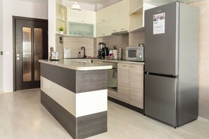 Ofen, Geschirrspüler