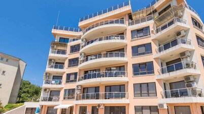 Cozy 2-bedroom condo in Briz Varna  minutes from the beach