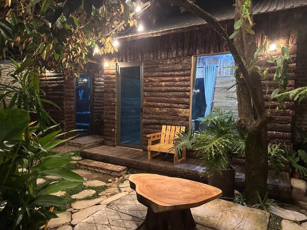 Luxury Double Room, Courtyard View | Desk, free WiFi, bed sheets