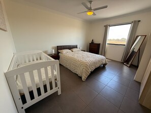 3 bedrooms, travel crib