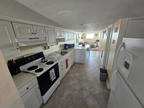 Fridge, microwave, stovetop, coffee/tea maker - Oceanfront Wells Beach Condo-Ocean Surf 2 (Wells)