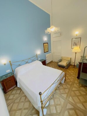 Deluxe Double Room, Courtyard View | Blackout drapes, free WiFi - DE VIVO REALTY - COCO'S APARTMENTS (Meta)