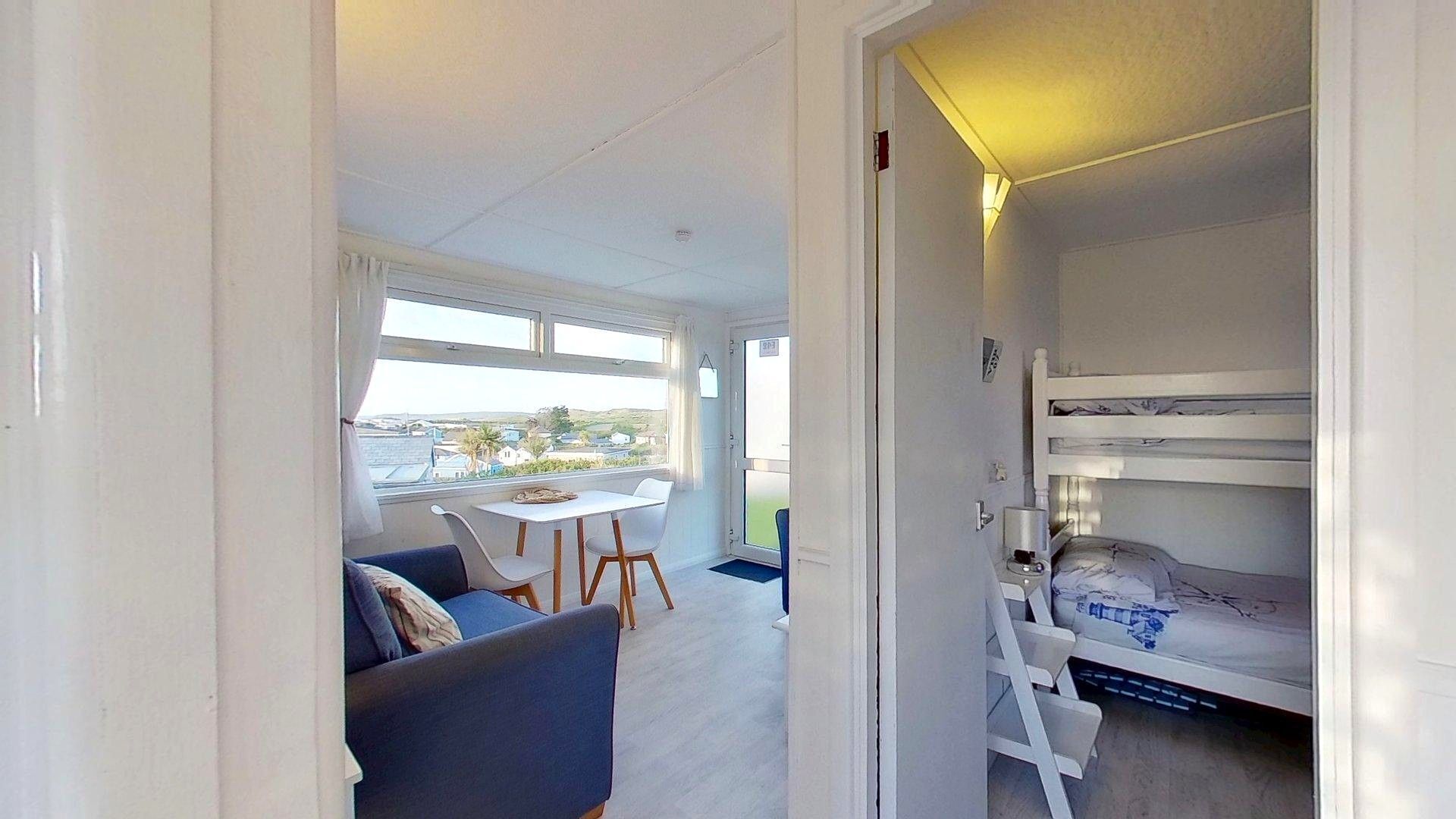 Bügeleisen/Bügelbrett, Bettwäsche