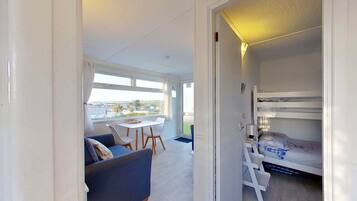 BĂŒgeleisen/BĂŒgelbrett, BettwĂ€sche