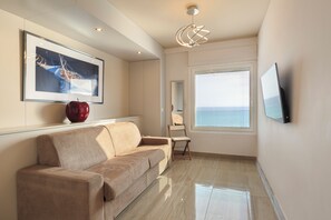 Living area - The Marino Apartment (Santo Stefano al Mare)