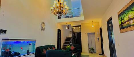 Sarapan Inggeris setiap hari (INR 200 seorang)