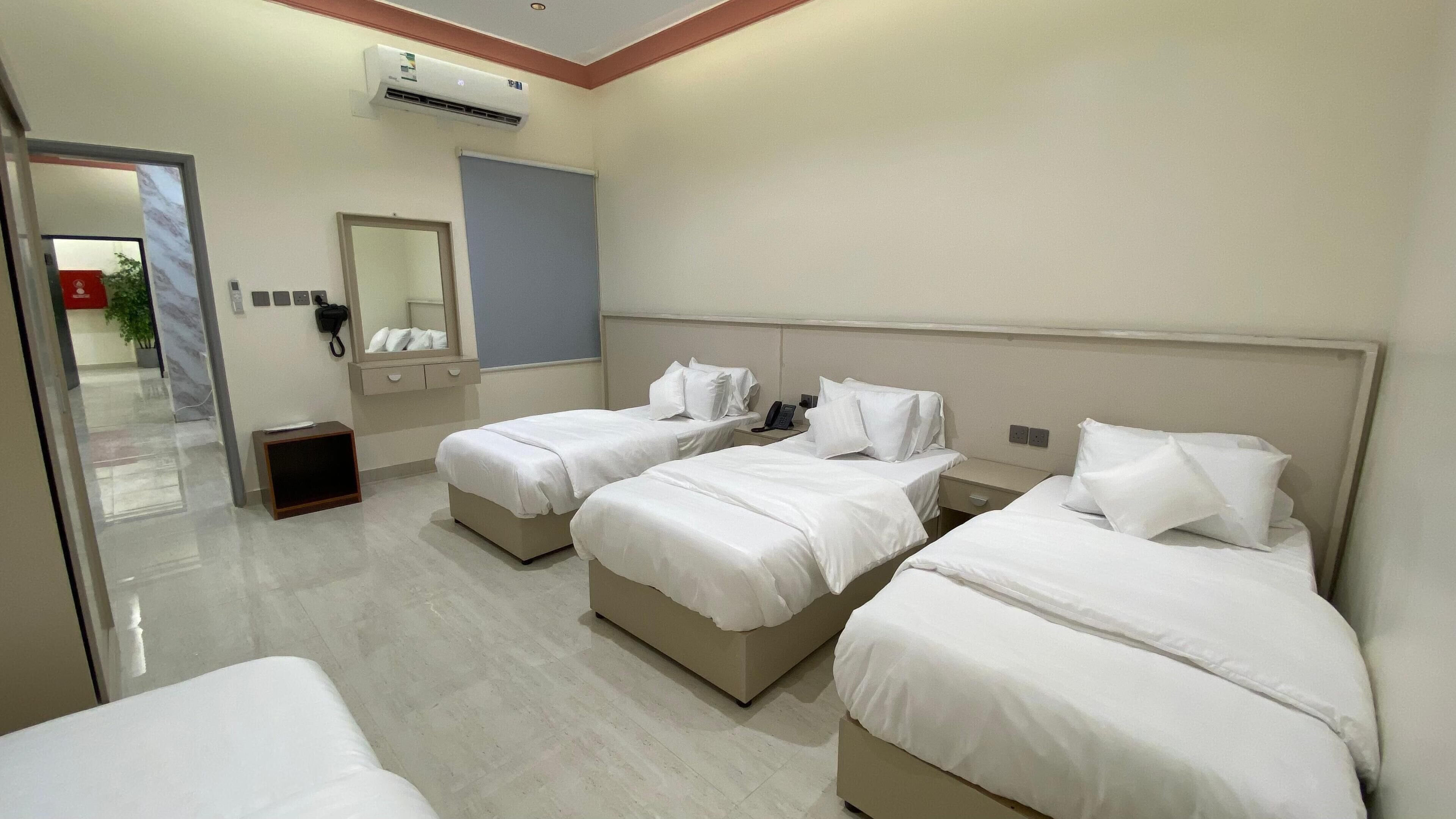 Safe på rommet, strykejern/-brett og wi-fi (inkludert)