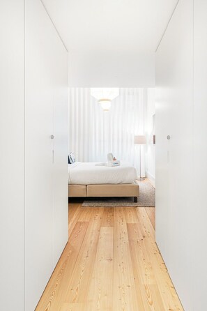 Room - Unique Luxury and Quiet in Porto’s Best Location (Porto)
