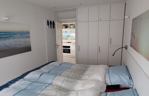 WiFi, bed sheets - Apartment 'Hanna' with Private Garden and Wi-Fi (Langeoog)
