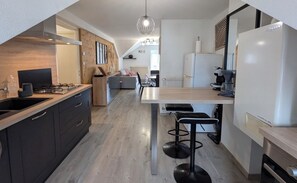 Fridge, microwave, oven, stovetop - 🌲 Cosy apartment in the heart of Gérardmer - 4 to 6 people (Gérardmer)