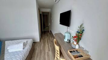 Verdunkelungsvorhänge, schallisolierte Zimmer, kostenloses WLAN