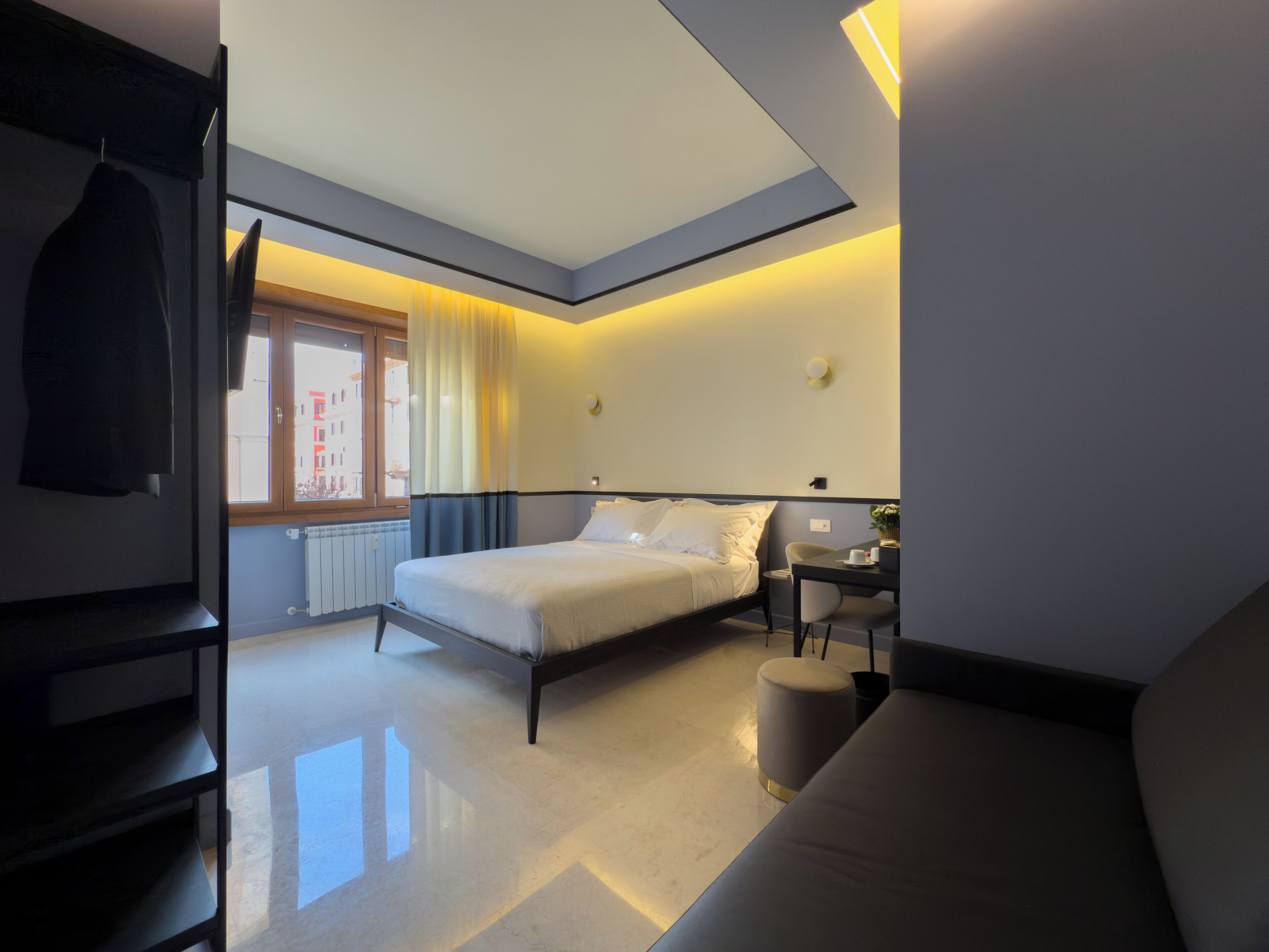 Comfort Quadruple Room, Private Bathroom, City View