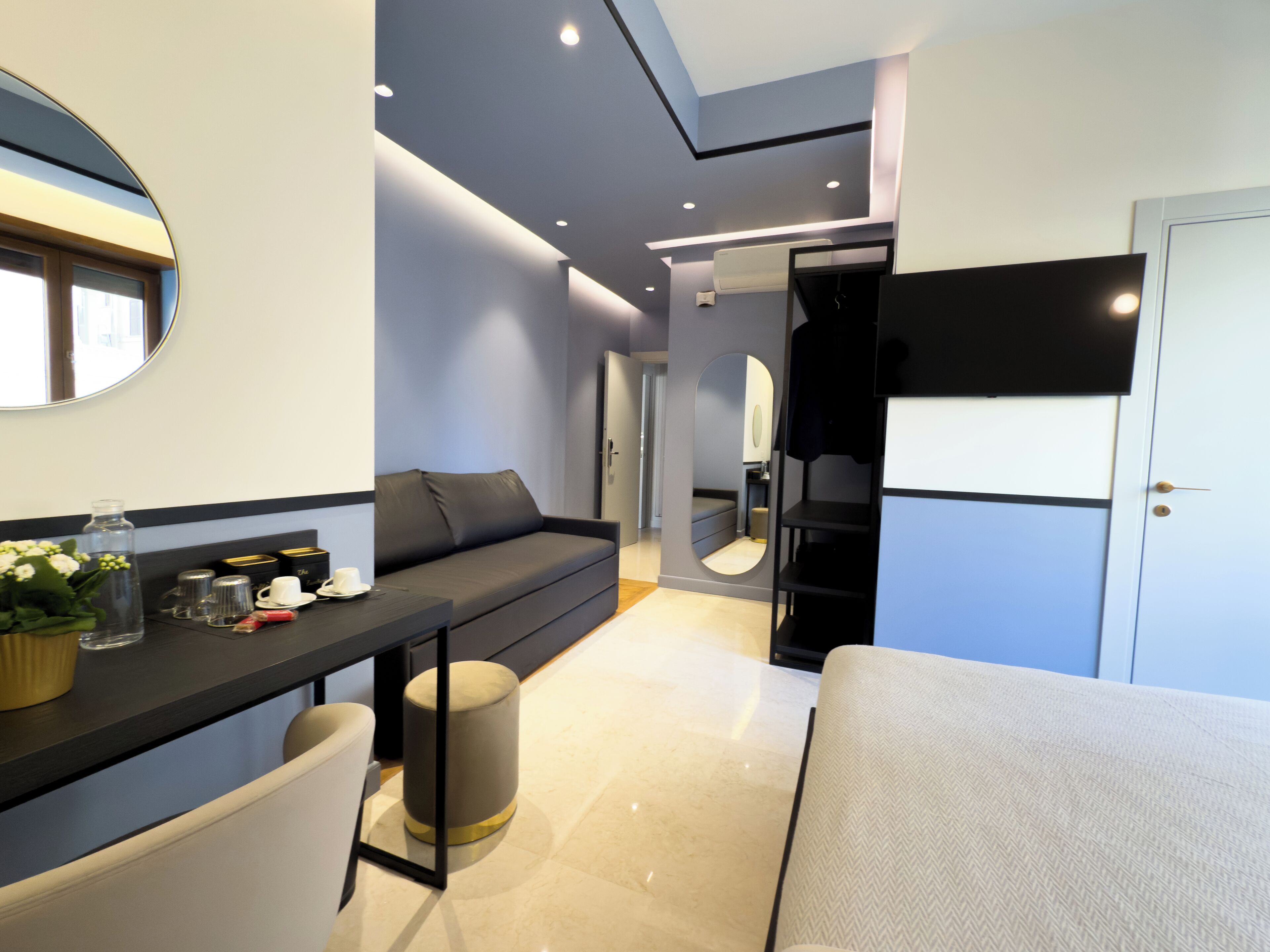 Comfort Quadruple Room, Private Bathroom, City View