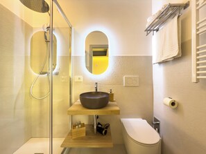 Comfort Quadruple Room, Private Bathroom, City View | Bathroom | Shower, hair dryer, towels, soap - Vatican Domus Stefania Guest House (Rome)