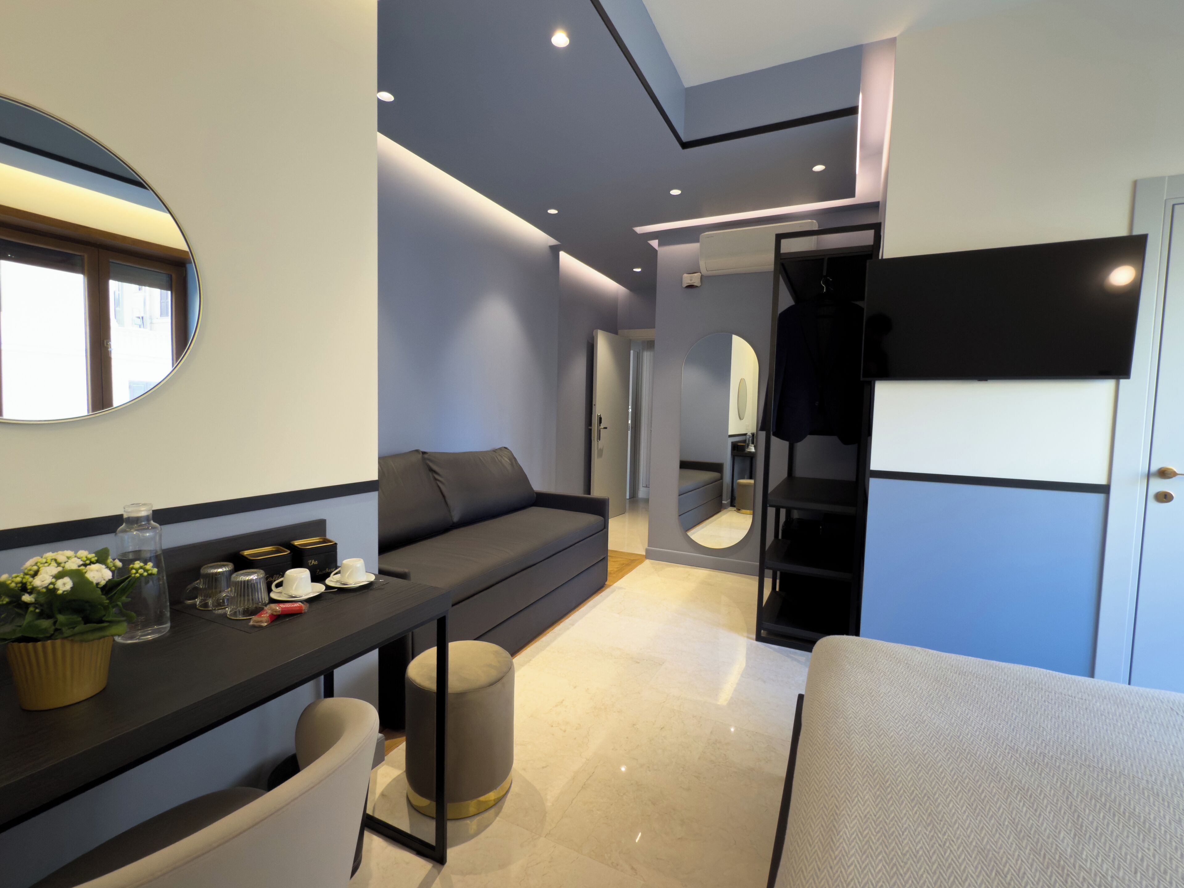 In-room safe, desk, laptop workspace, blackout curtains