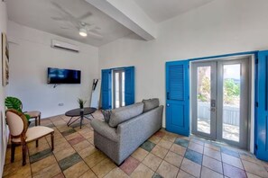 Living area - Casa Pelayo (San Juan)