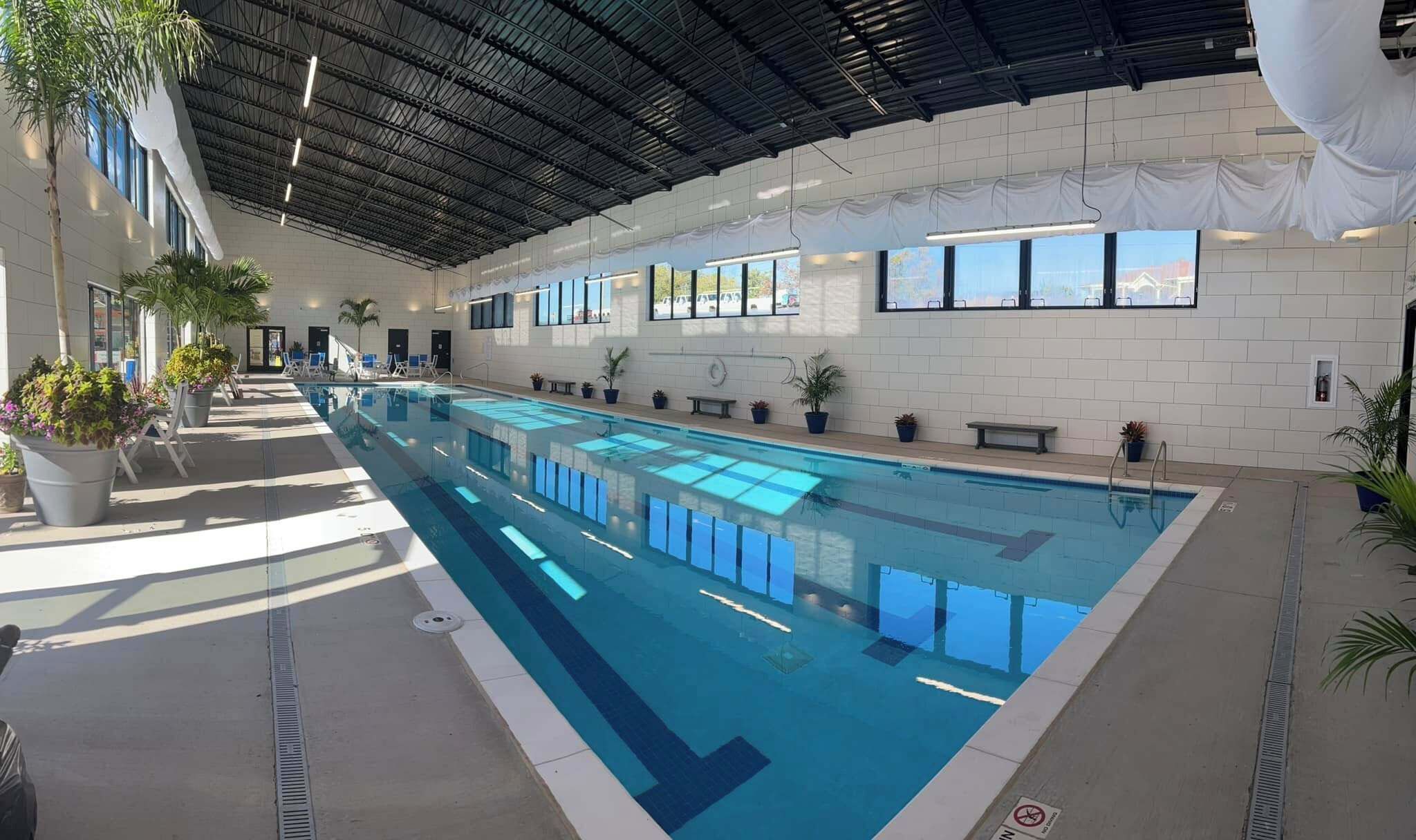 Indoor pool, outdoor pool