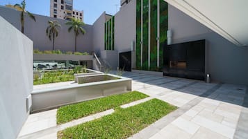 Deluxe Apartment, City View | Property grounds