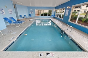 Pool - Crescent Shores #1607S - Oceanfront 3BD - Indoor/Outdoor Pools (North Myrtle Beach,)