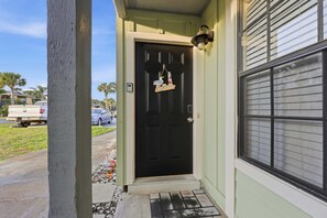 Exterior detail - Fair Seas Clipper - Pet Friendly and Near Beach (St. Augustine)