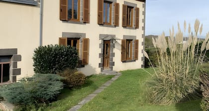 GĂźte 8 personnes de la ferme des chaumards