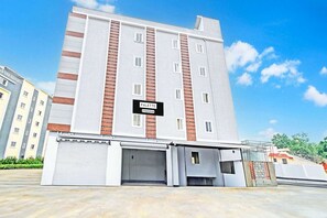 Exterior - Palette Hill View Hotel by Checkin 2 (Tirupati)