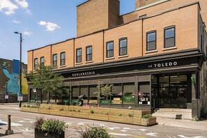 Nicht klassifiziertes Bild, 3 von 19, Schaltfläche