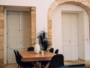 Dining - Maison Dumah (Siracusa)