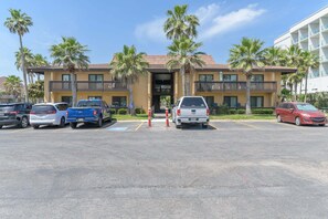 Exterior - NEW! Tiki 242 - Tropical Paradise w/ Partial Beach View (South Padre Island)